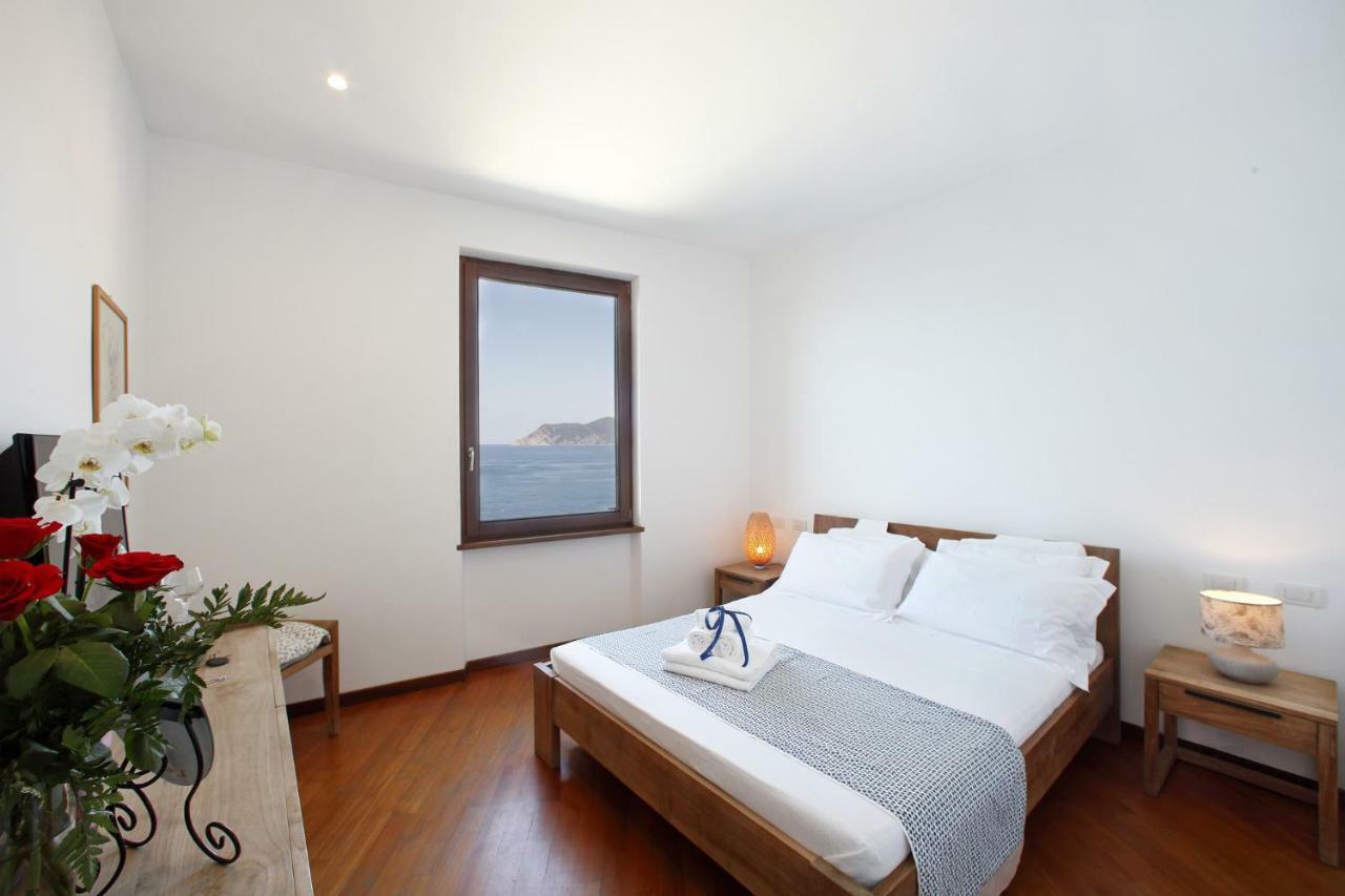 Arpaiu Hotel Manarola Exterior photo
