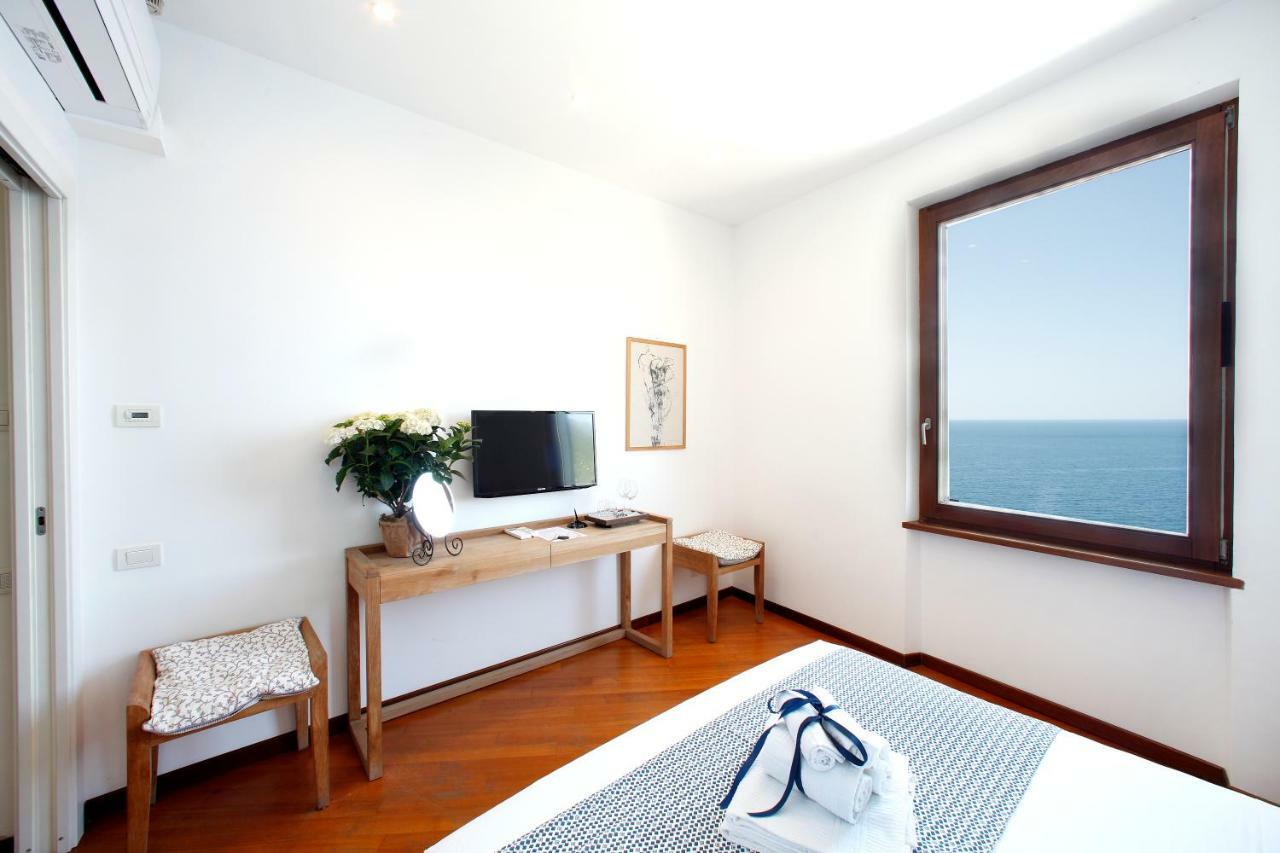 Arpaiu Hotel Manarola Exterior photo